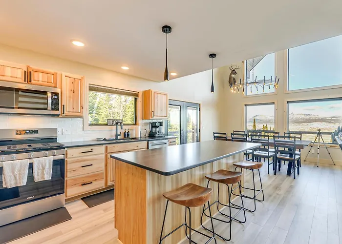 Ferienhaus Views, Trails, Hot Tub & More: Luxe Wyoming Oasis