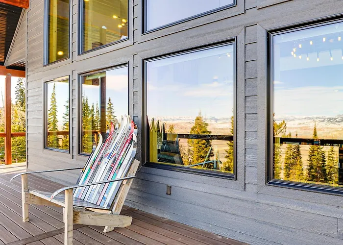 Views, Trails, Hot Tub & More: Luxe Wyoming Oasis Ferienhaus Dubois